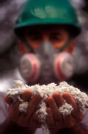 9 in 10 UK schools contain asbestos, new figures show